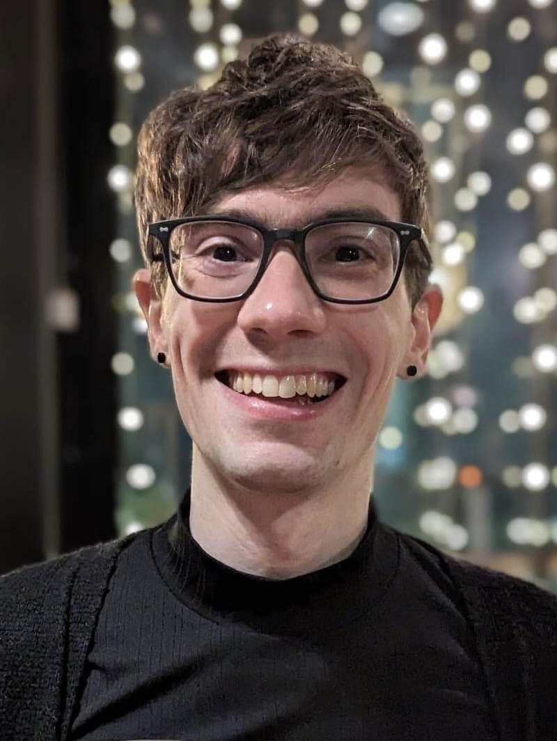 Headshot photo of Christopher Owen